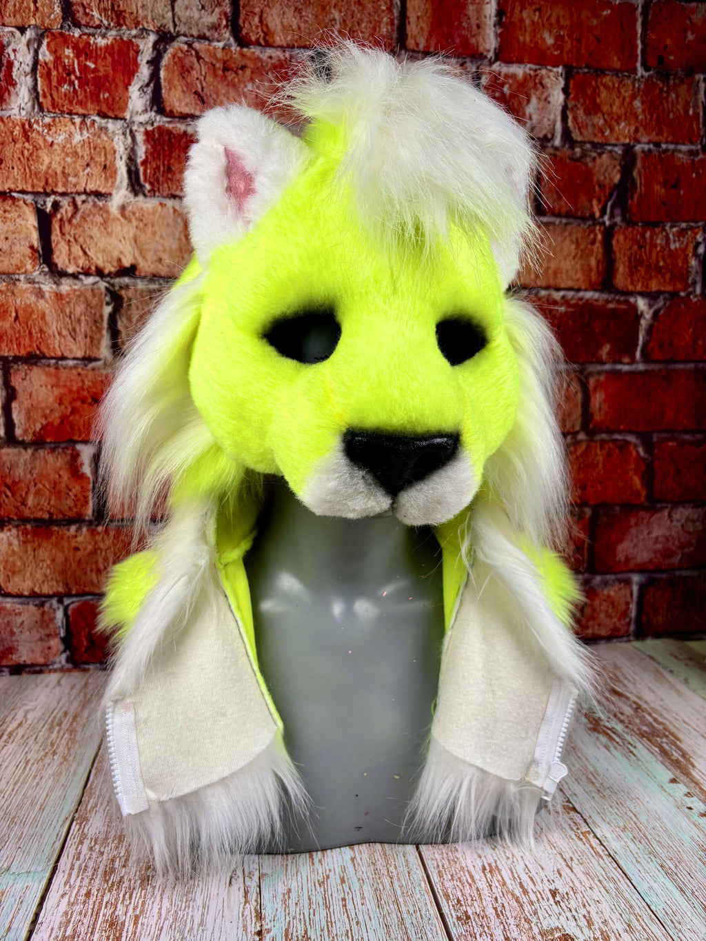 Therein/Bearskin LARP Mask & Tail Set - UV Yellow Cat
