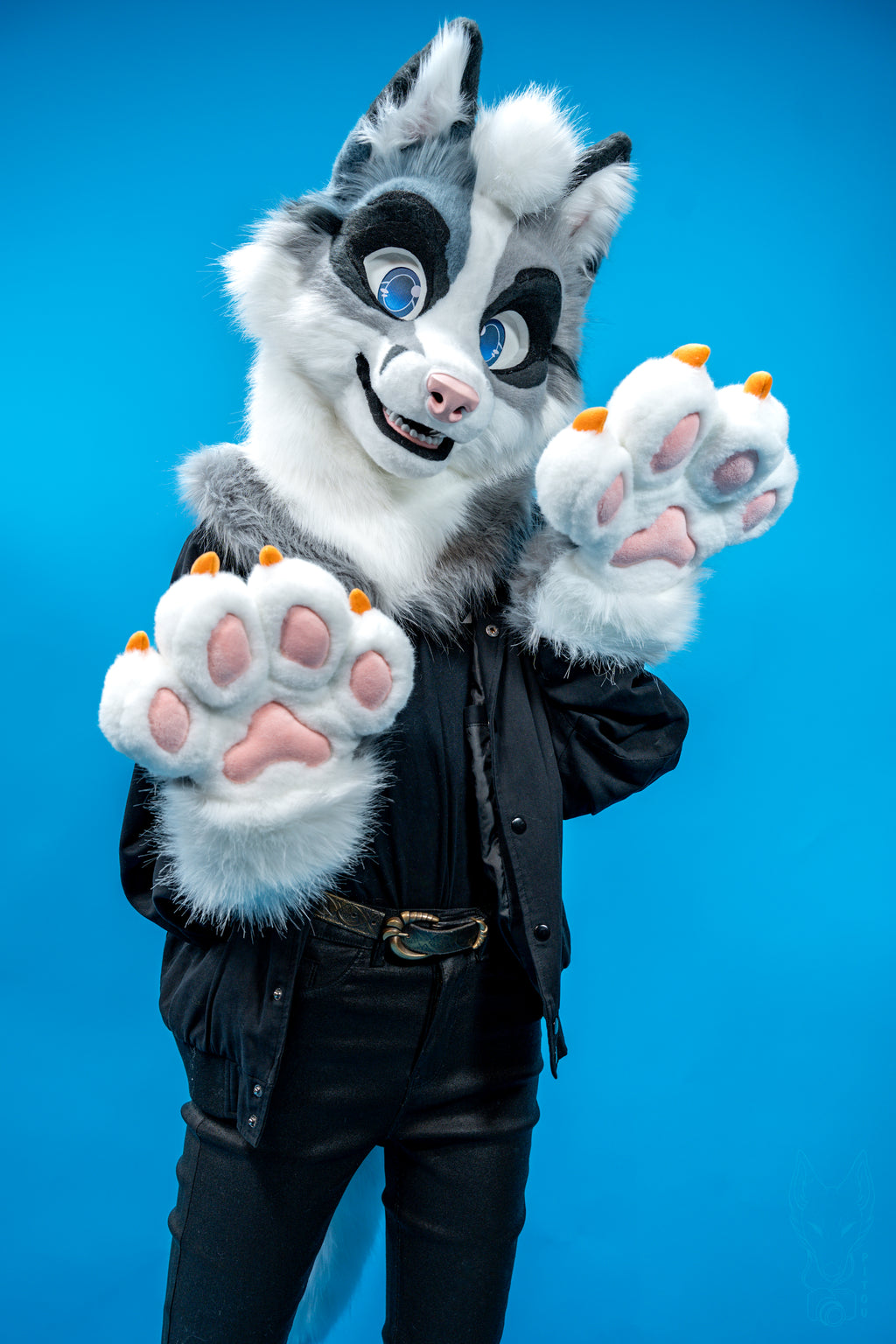 Winter Fox Fursuit Partial - Yuki